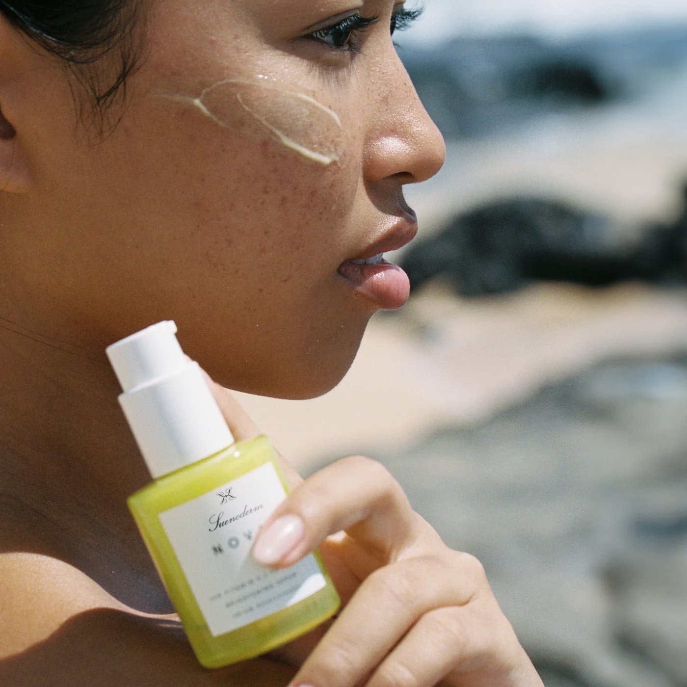 NOVA Sérum Éclat à 15 % de Vitamine C + Curcuma - Image 6